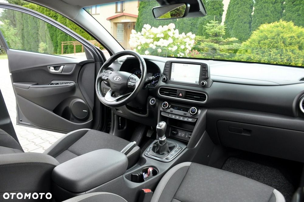 Hyundai Kona - 24