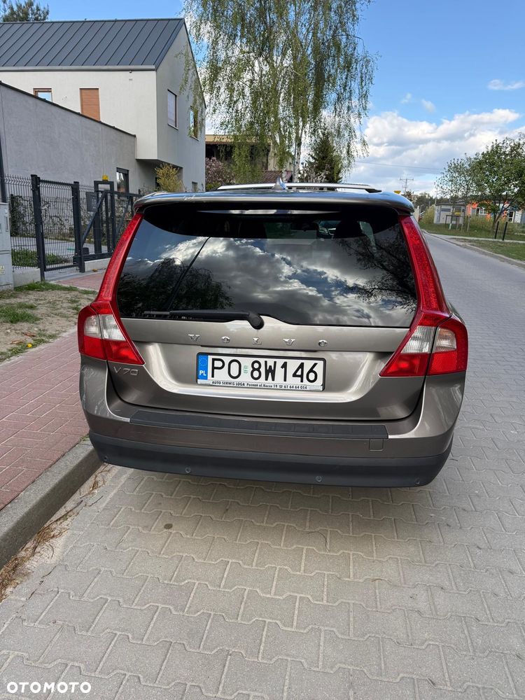 Volvo V70 2.0D Kinetic - 23