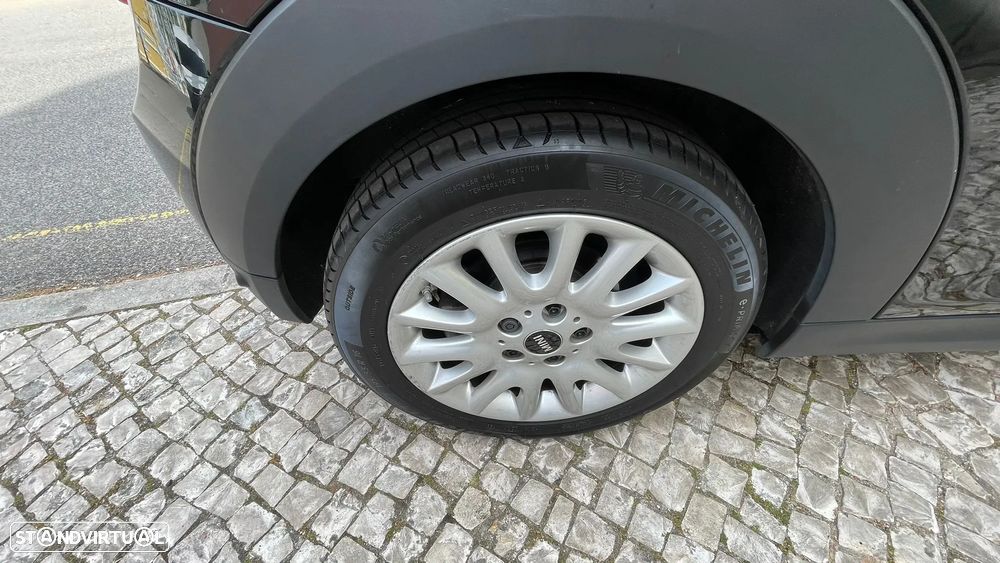 MINI 3 Portas One Auto - 14