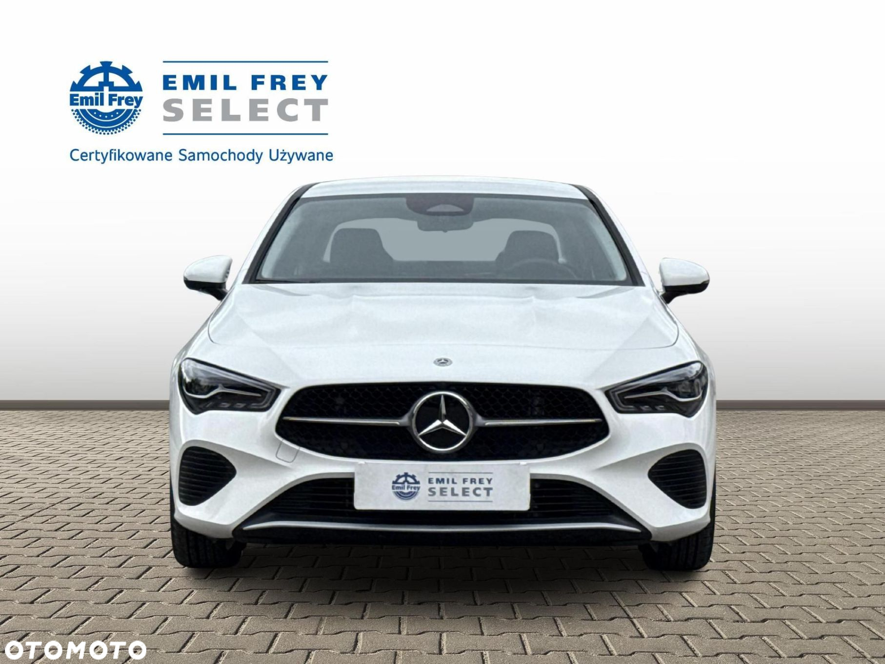 Mercedes-Benz CLA - 4