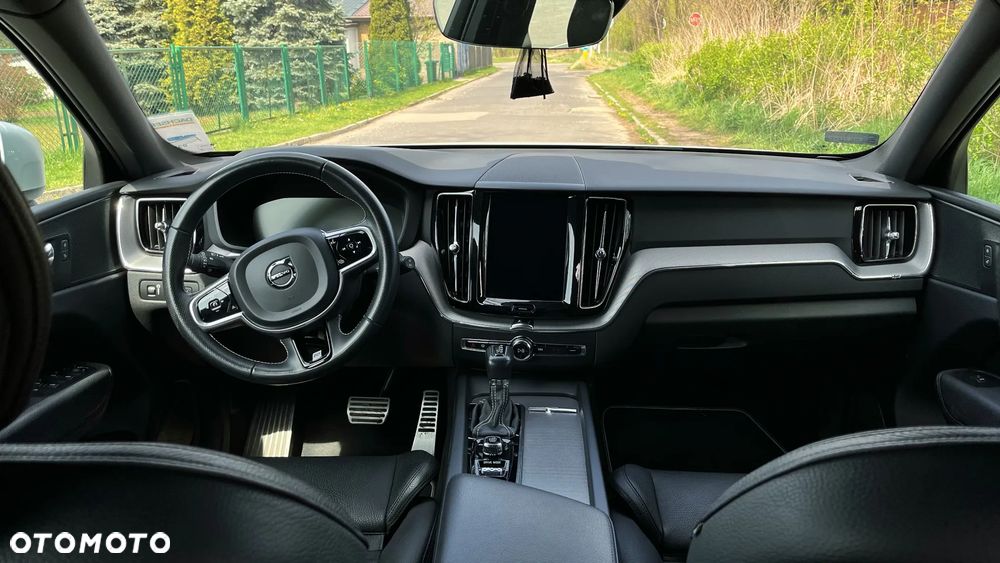 Volvo XC 60 D4 SCR R-Design - 21