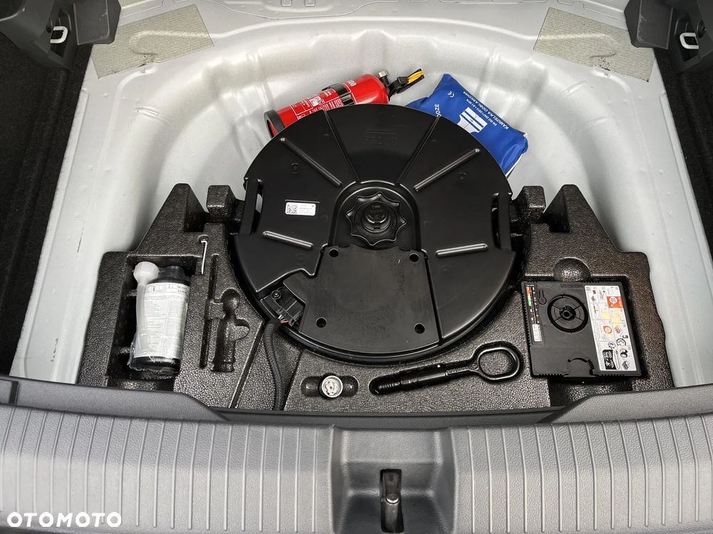 Volkswagen T-Roc 1.5 TSI R-Line DSG - 18