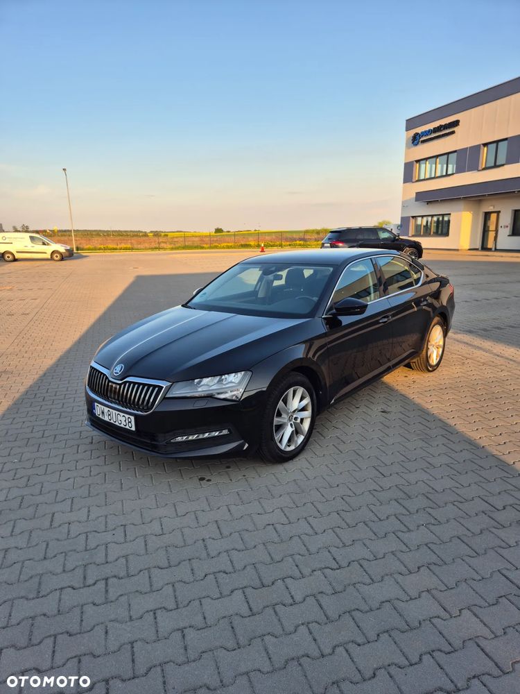 Skoda Superb 2.0 TDI SCR 4x4 Ambition DSG - 2