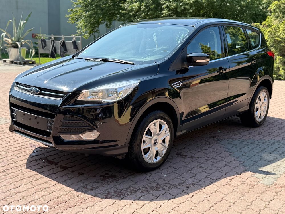 Ford Kuga - 1