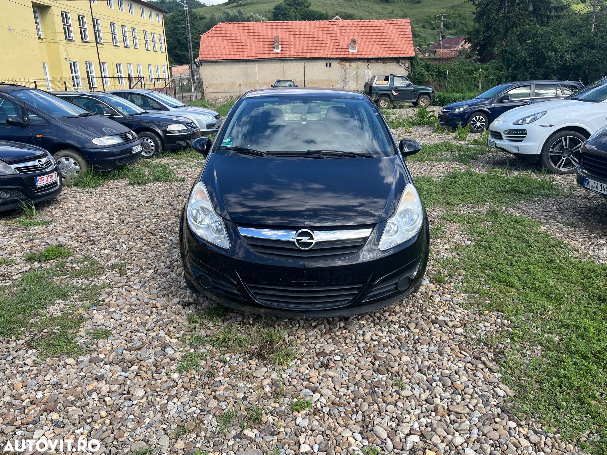 Opel Corsa 1.2i Enjoy - 1
