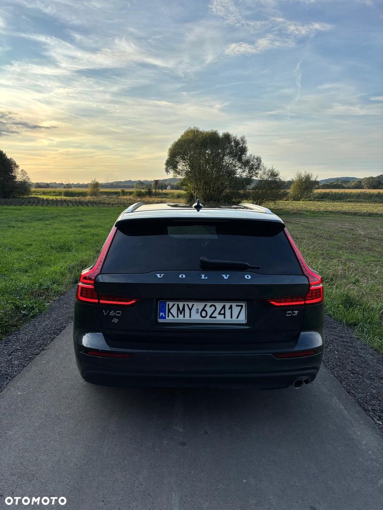 Volvo V60 D3 Drive-E Dynamic Edition (Momentum) - 22