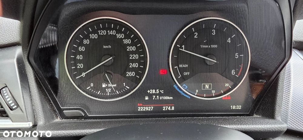 BMW Seria 2 216d M Sport - 12