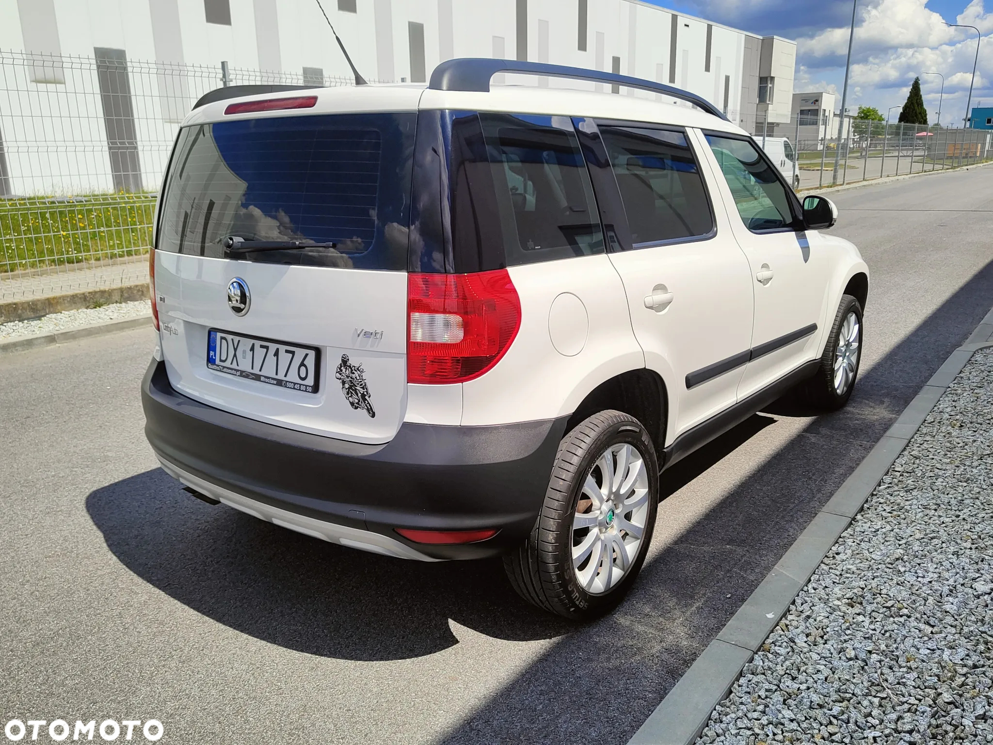 Skoda Yeti 2.0 TDI Ambition PLUS EDITION - 4