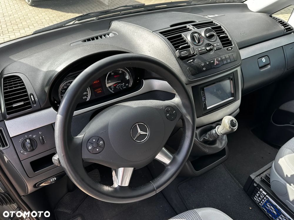 Mercedes-Benz Viano - 7