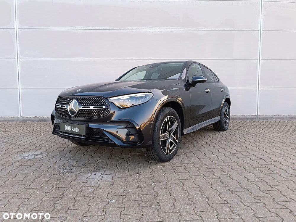 Mercedes-Benz GLC ver-300-e-4--matic-amg-line - 1