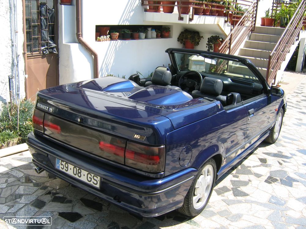 Renault 19 Cabriolet 1.8 - 5