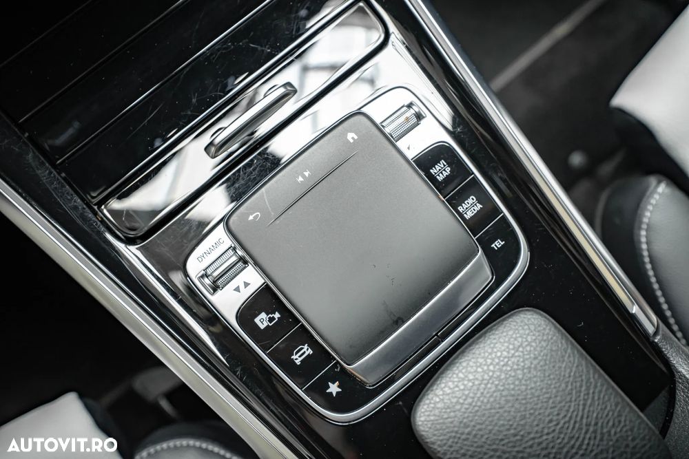 Mercedes-Benz GLB 250 4MATIC Aut. - 10