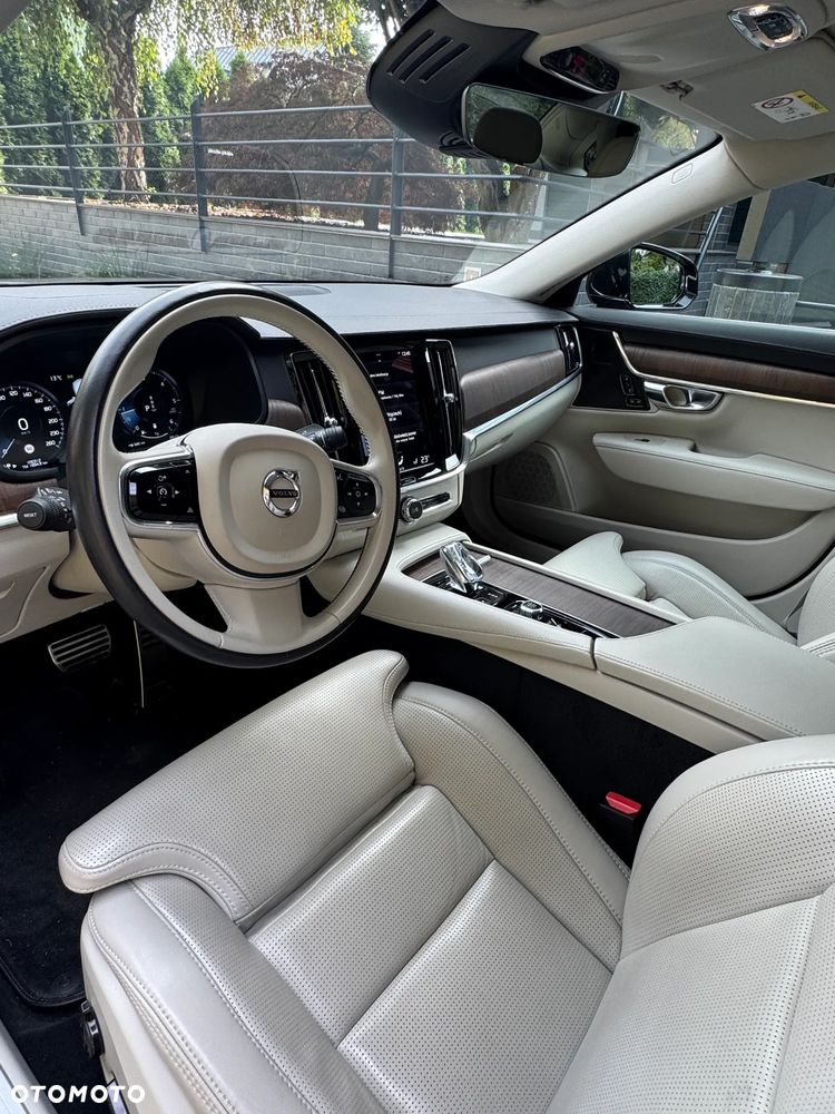 Volvo S90 - 10