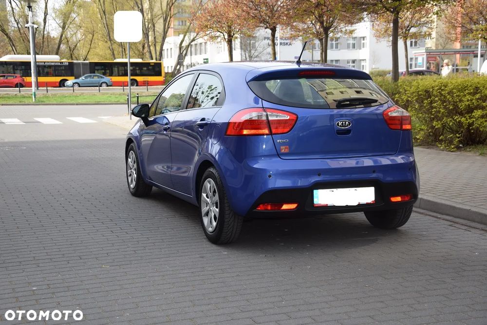Kia Rio 1.2 XL - 9