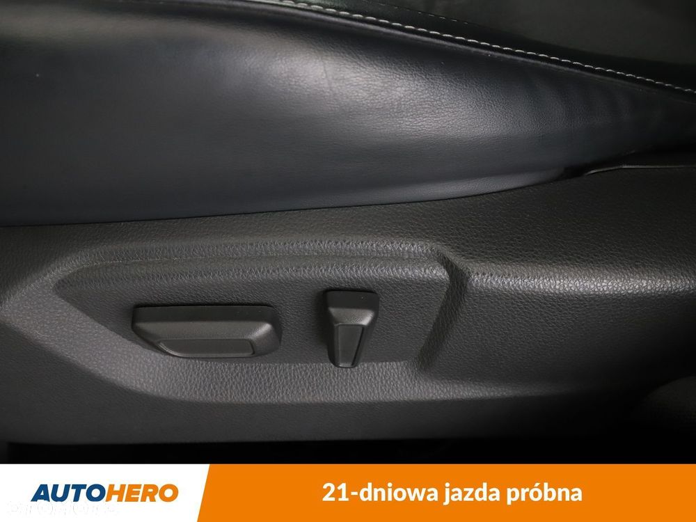 Mitsubishi Eclipse Cross - 36