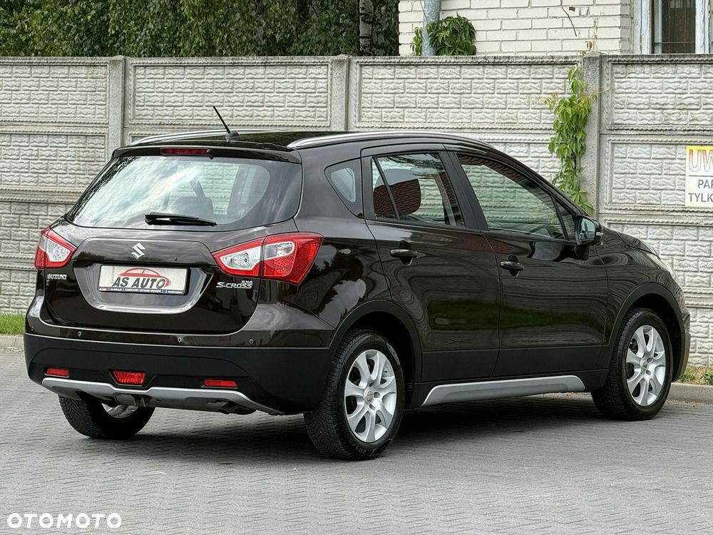 Suzuki SX4 S-Cross 1.6 VVT CVT 4x2 limited - 38