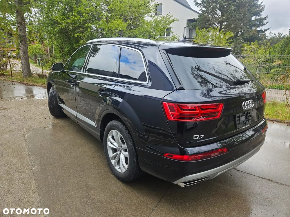 Audi Q7 - 2