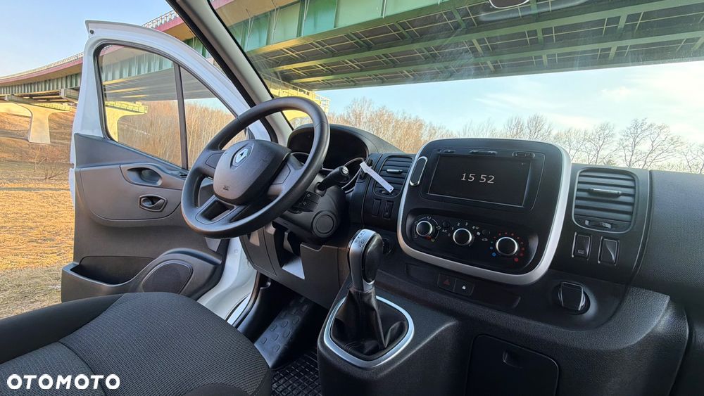 Renault Trafic - 9