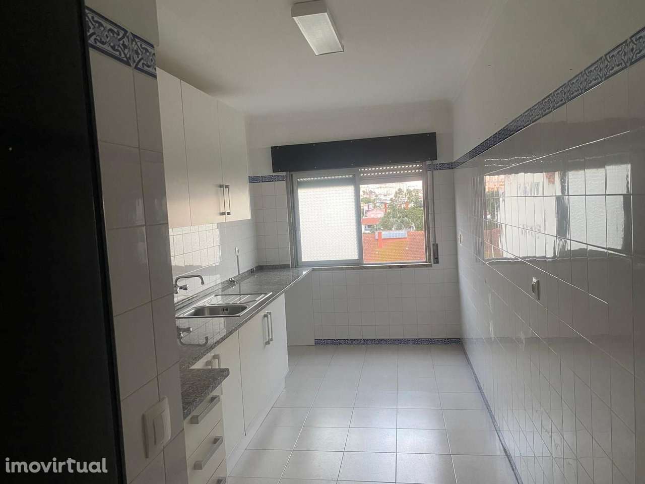 APARTAMENTO T2  - RIO DE MOURO - Grande imagem: 2/26