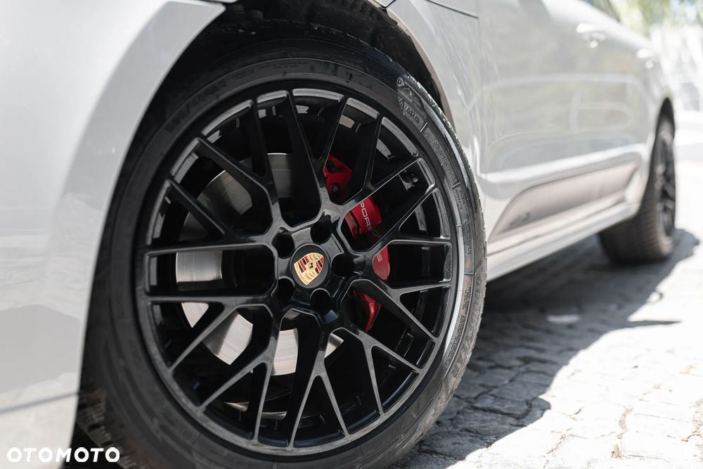 Porsche Macan GTS - 4