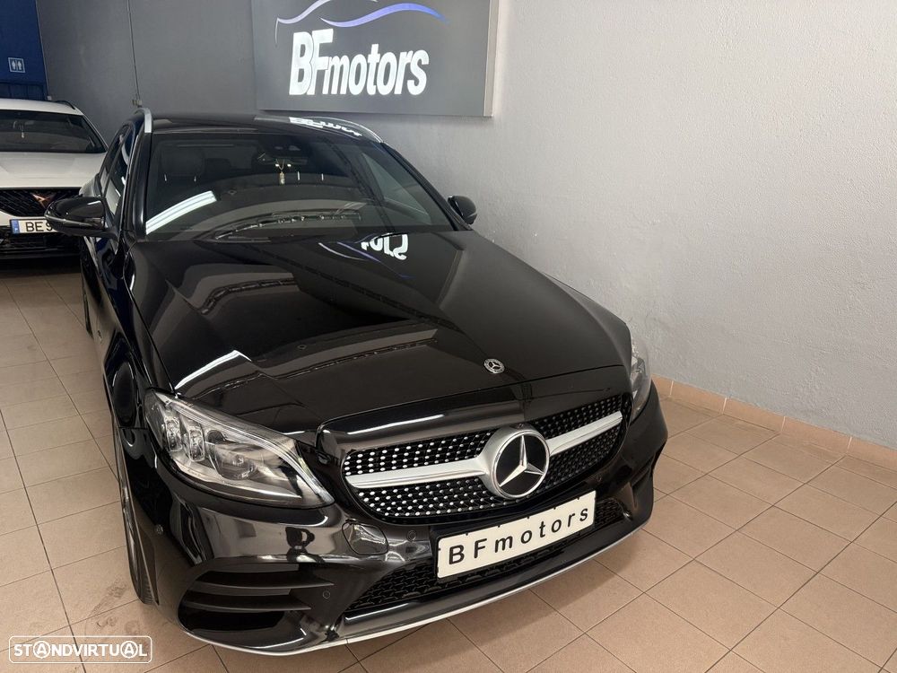 Mercedes-Benz C 300 de AMG Line - 2