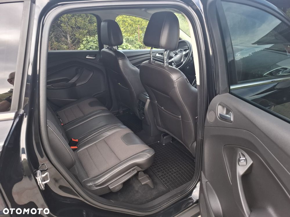 Ford Kuga 2.0 TDCi 4x4 Titanium - 9