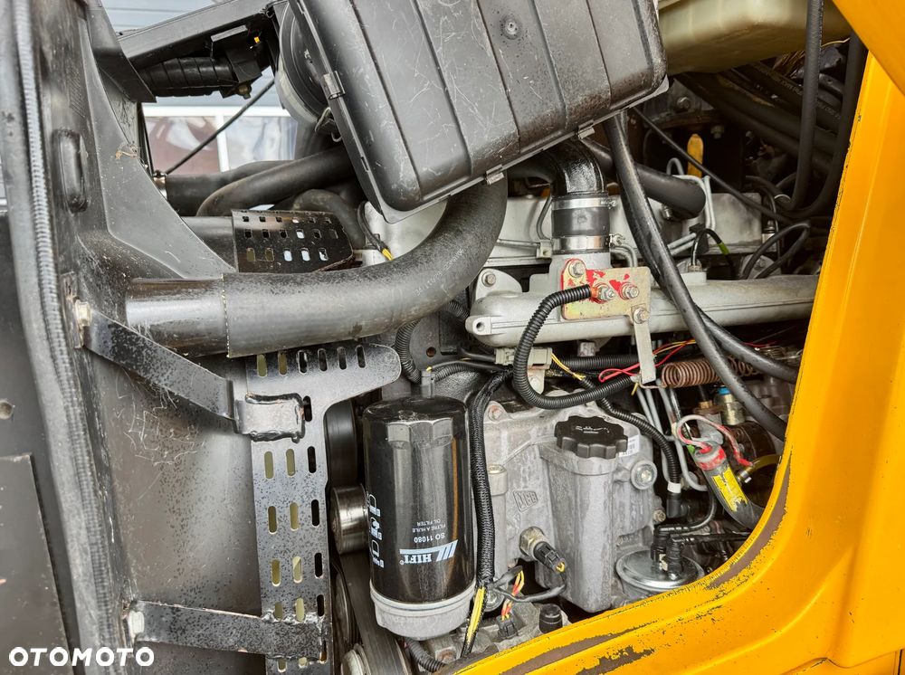 JCB 3CX - 7