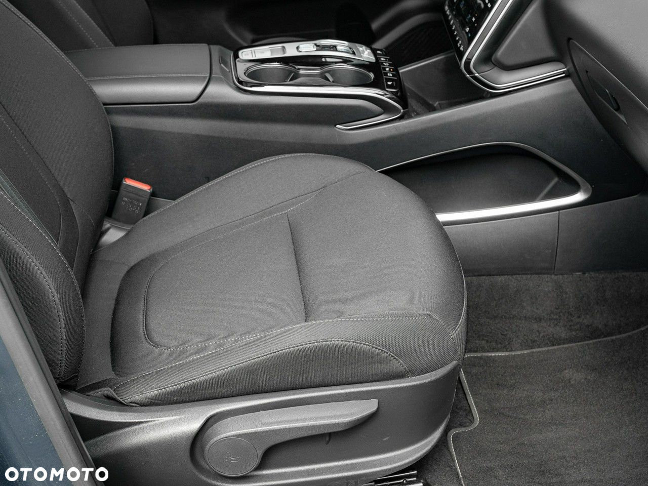 Hyundai Tucson 1.6 T-GDi HEV Executive 4WD - 33