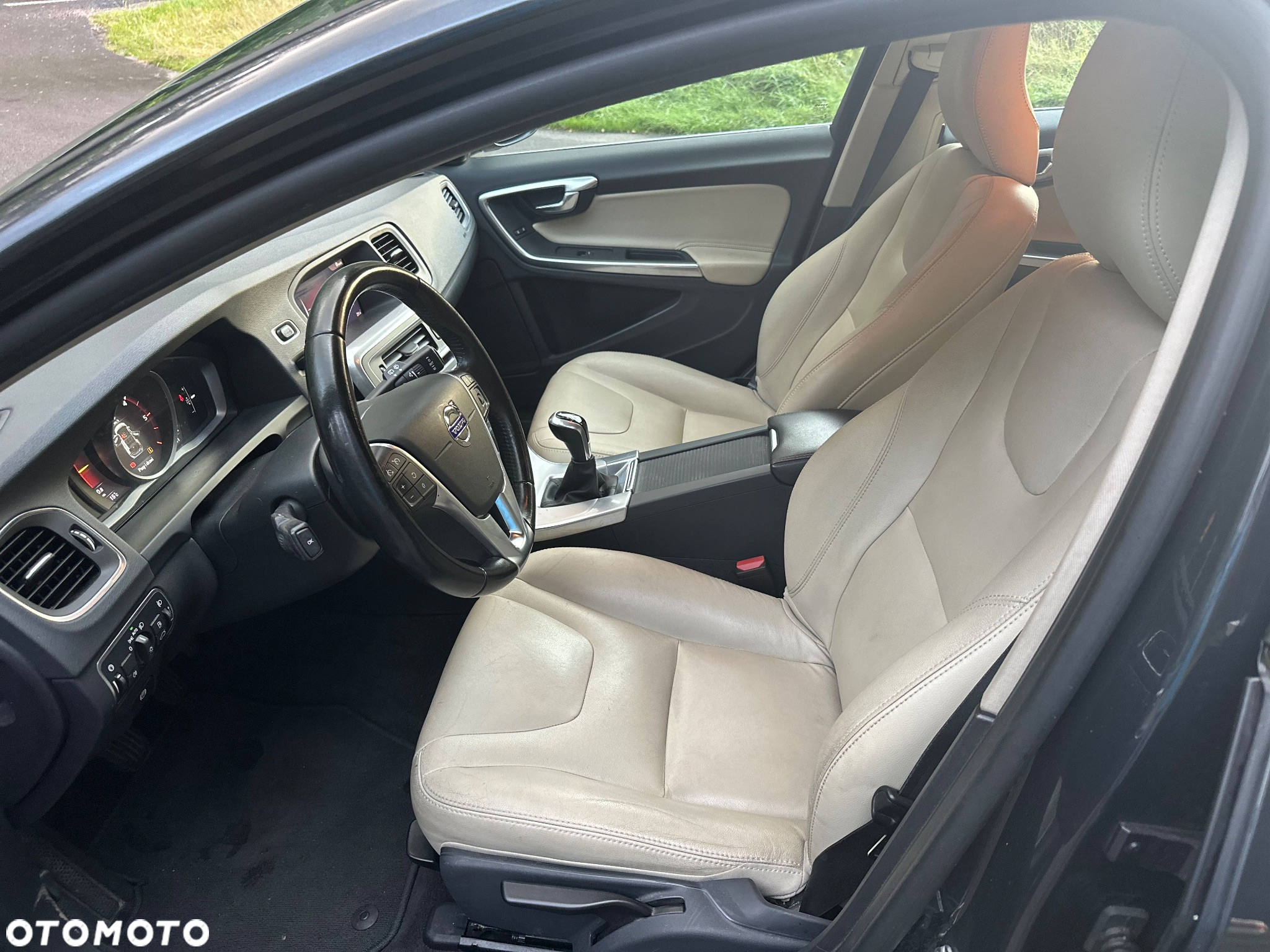 Volvo V60 D4 Drive-E Summum - 19
