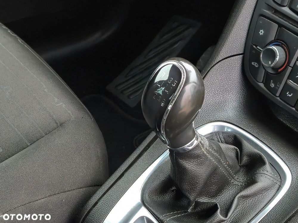 Opel Meriva 1.4 Innovation - 29