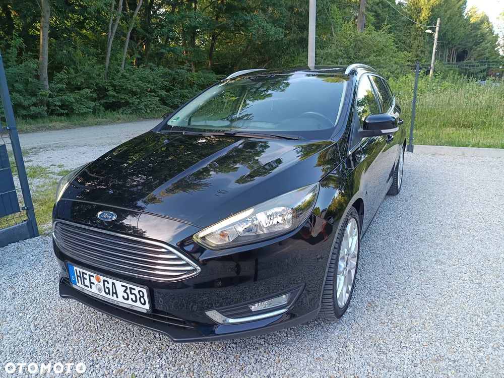 Ford Focus 1.0 EcoBoost STart-Stopp-System TITANIUM - 1