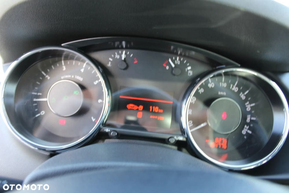 Peugeot 3008 1.6 Premium+ - 17