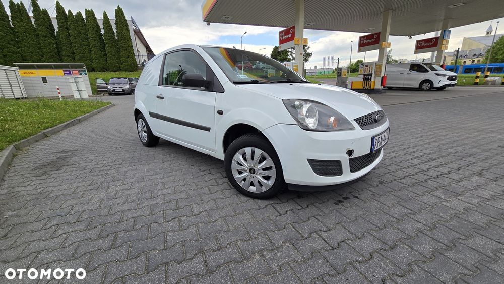 Ford Fiesta 1.4 TDCI - 2