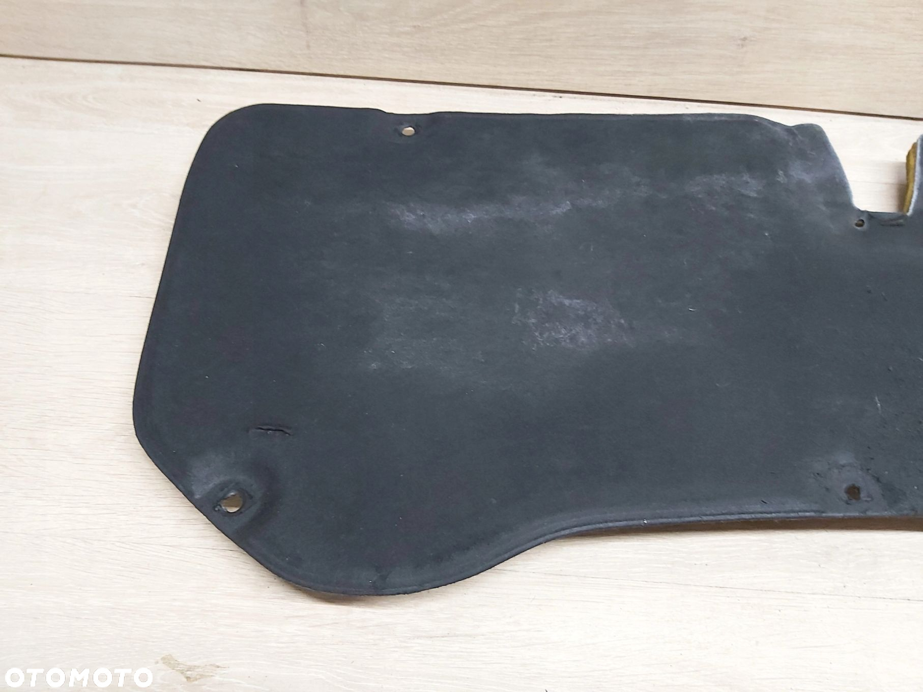 Toyota Auris II wygłuszenie maski przód podbitka - 2