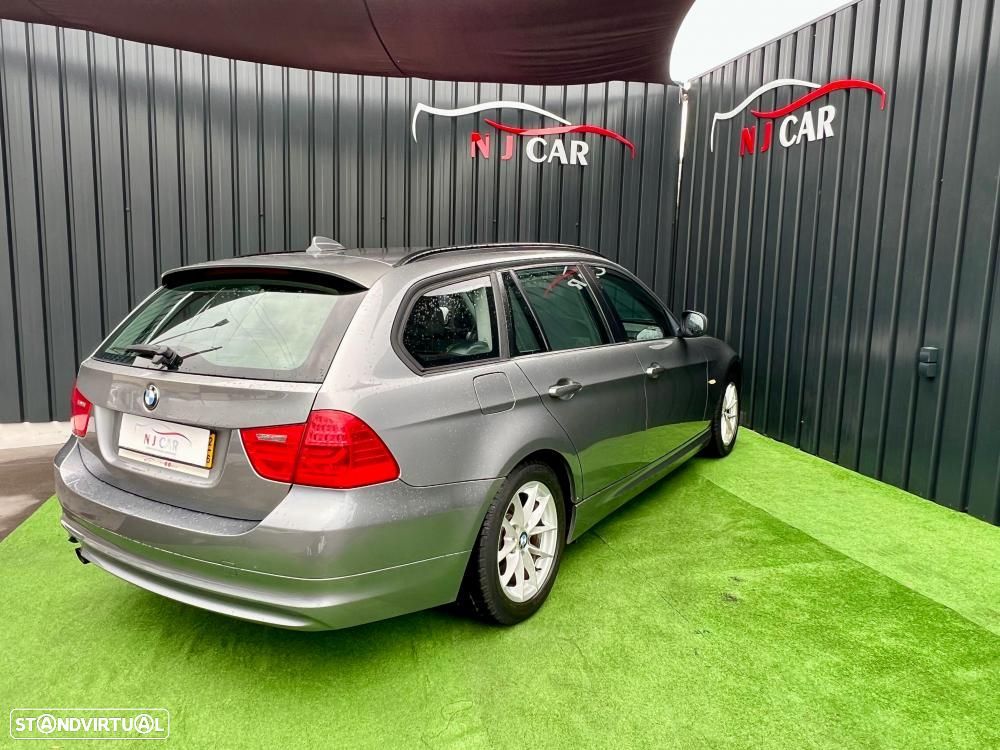 BMW 318 d Touring Navigation Sport - 4