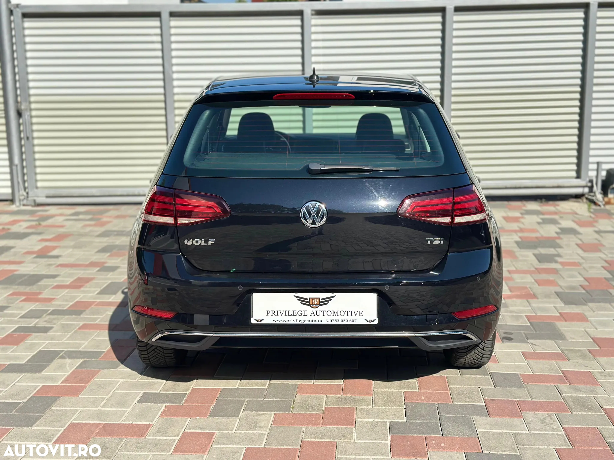 Volkswagen Golf 1.0 TSI DSG Comfortline - 6