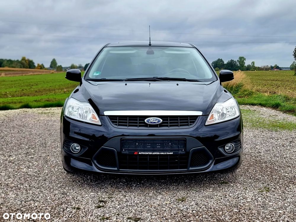Ford Focus 2.0 16V Sport - 12