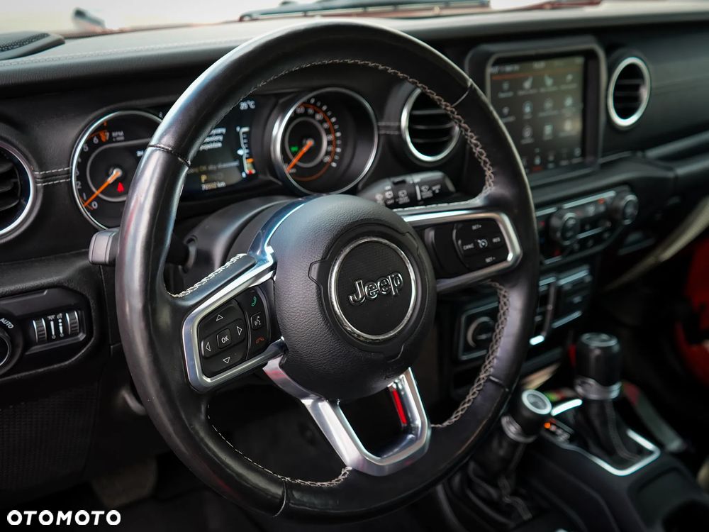Jeep Wrangler - 15