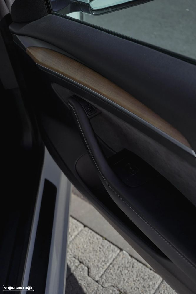 Tesla Model 3 Standard Range Plus RWD - 34