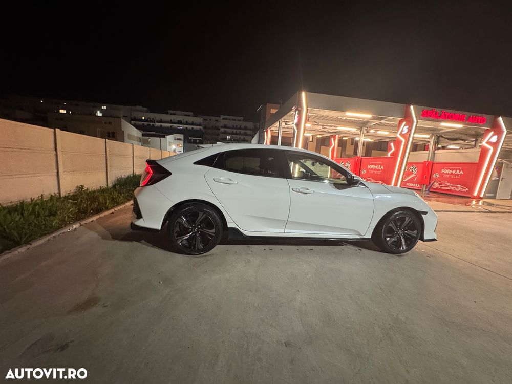 Honda Civic 1.5 VTEC Turbo CVT Sport Plus - 4