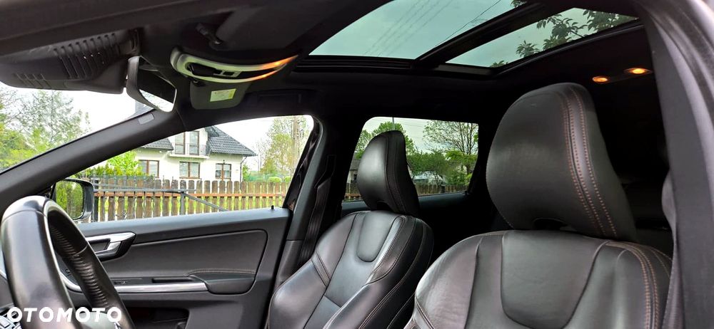 Volvo XC 60 D4 AWD Summum - 7