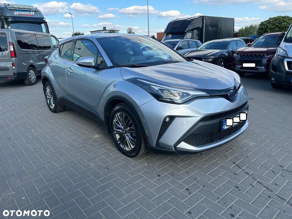 Toyota C-HR 2.0 Hybrid Executive - 1
