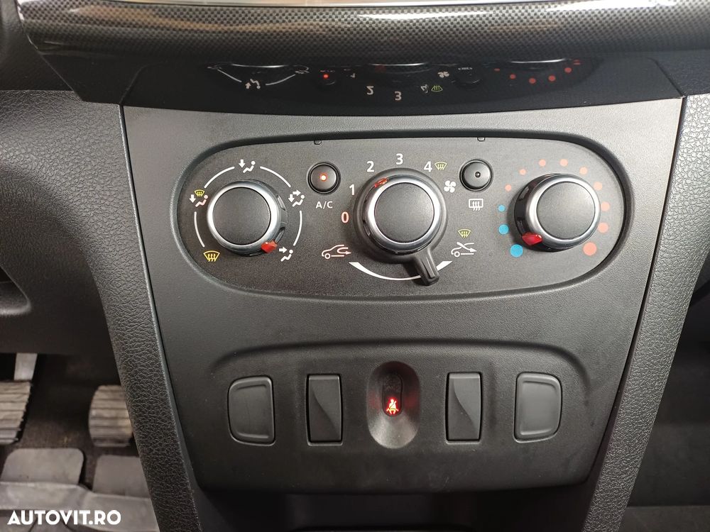 Dacia Logan TCe 90 MT5 Comfort - 12