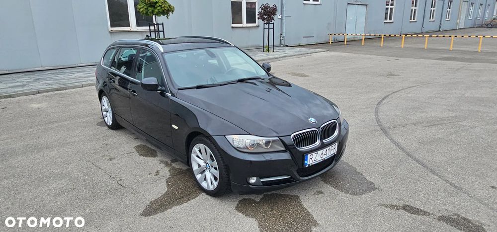 BMW Seria 3 320i - 2