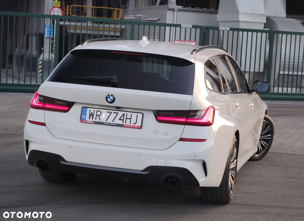 BMW Seria 3 318d M Sport - 19