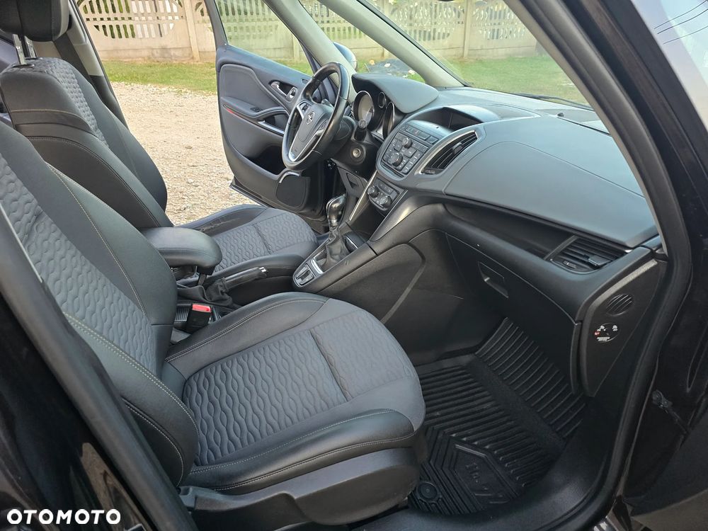Opel Zafira Tourer 1.6 ECOTEC DIT ecoFLEX Start/Stop Edition - 12
