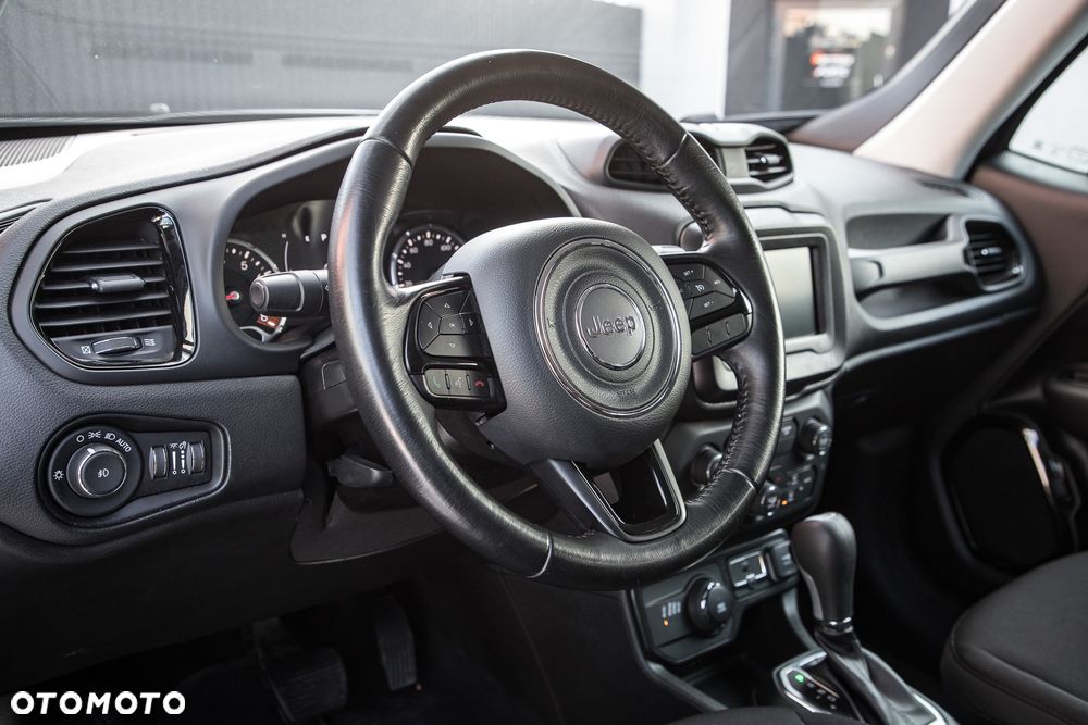 Jeep Renegade - 25