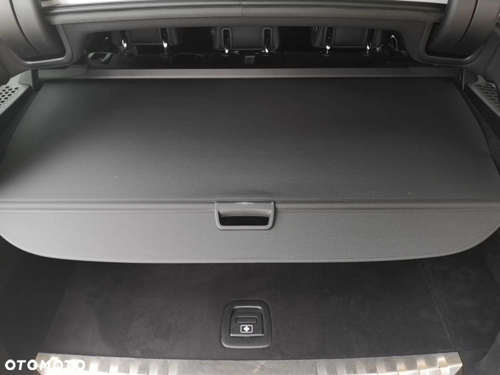 BMW Seria 3 330e PHEV sport - 27