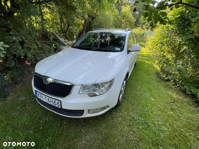 Skoda Superb 2.0 TDI Ambition DSG - 1
