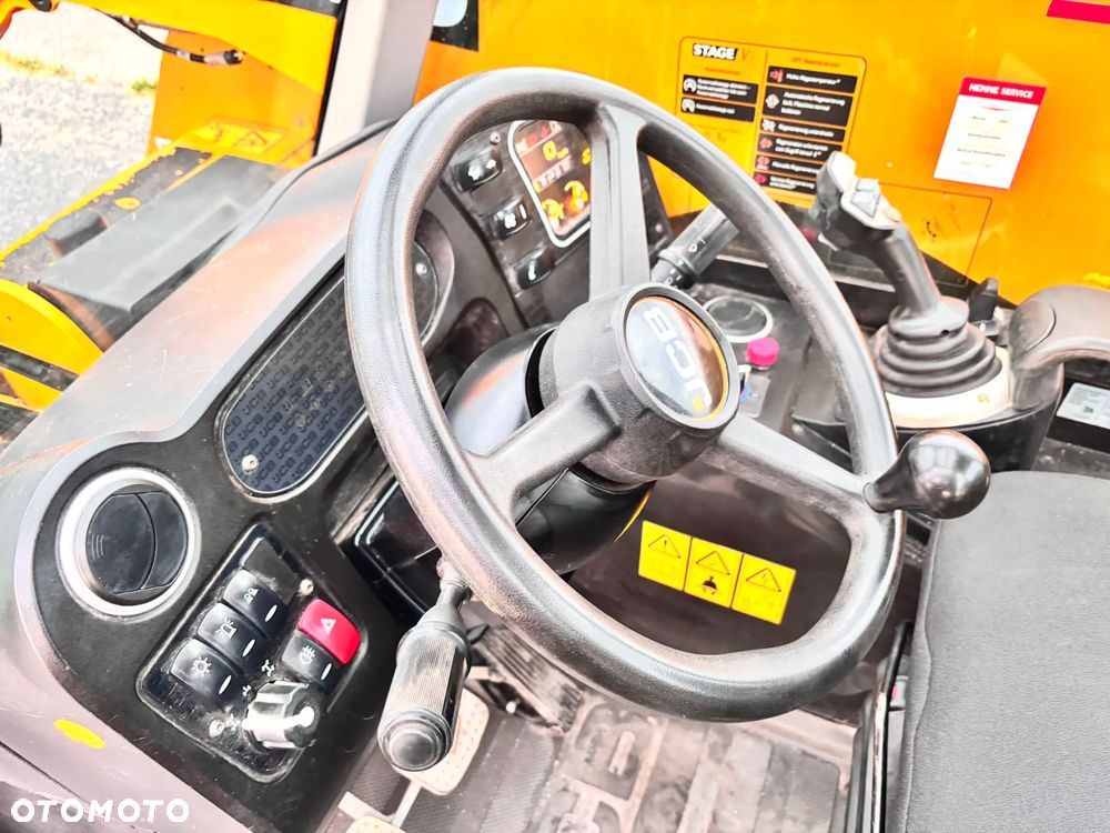JCB 525-60 - 12
